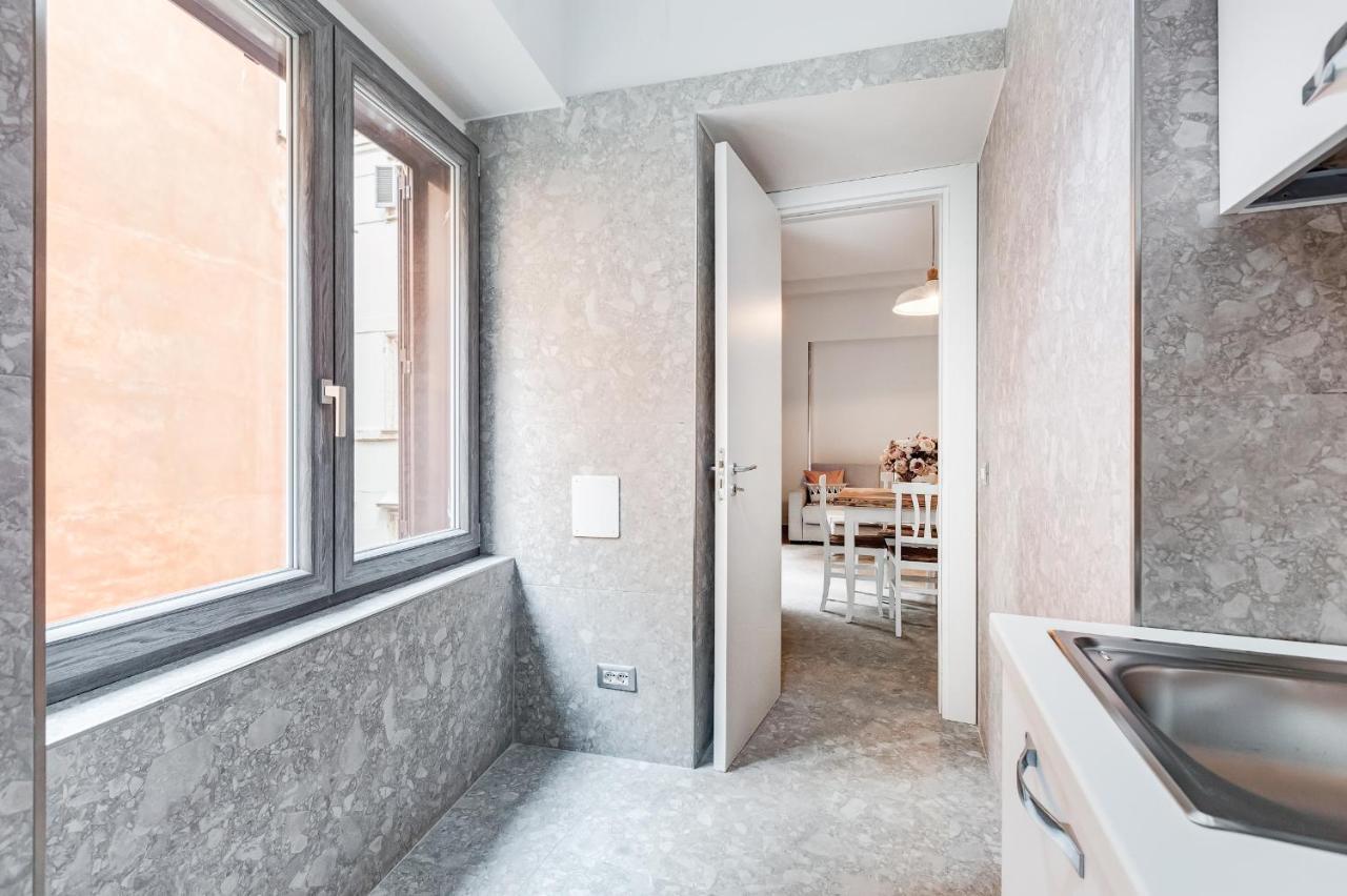 Trevi Fountain - Shabby - Romedreamhome Exterior photo