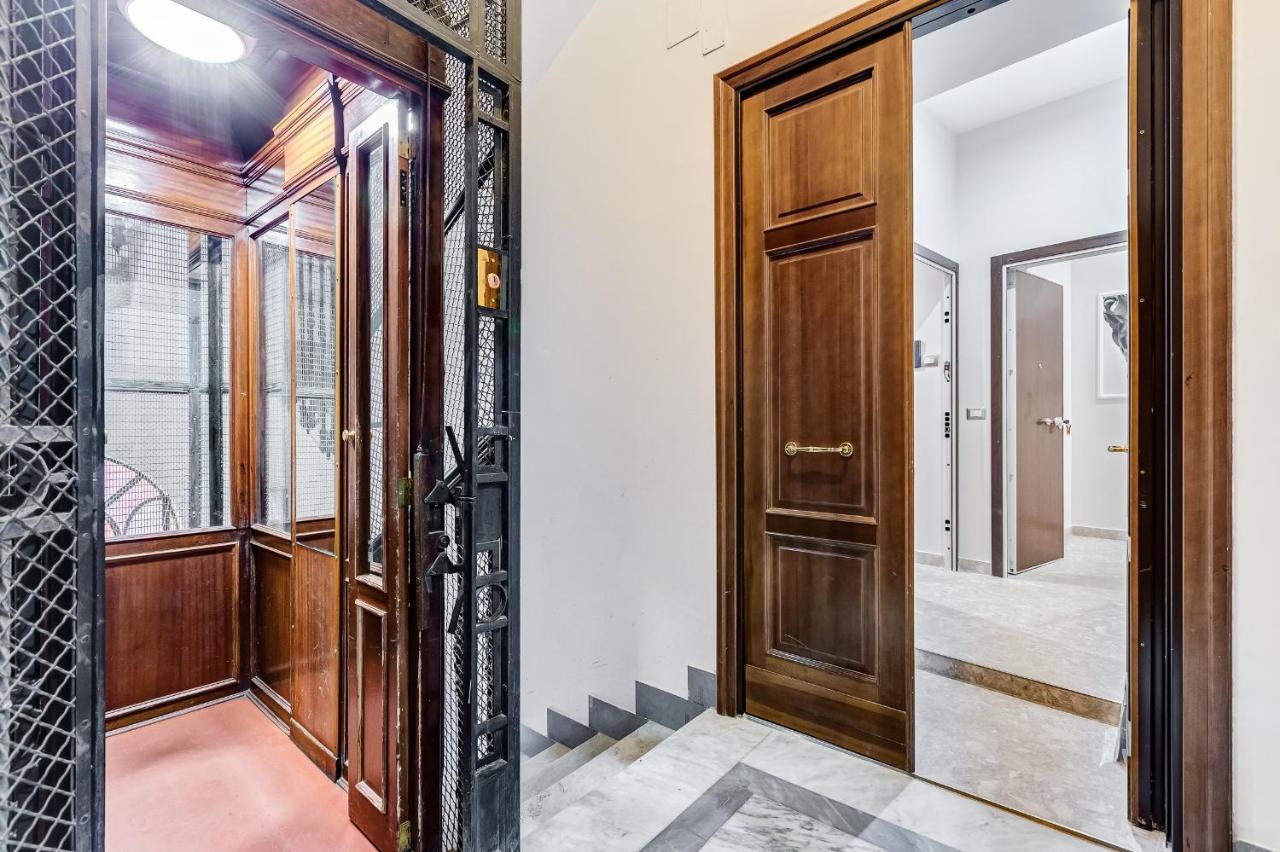 Trevi Fountain - Shabby - Romedreamhome Exterior photo